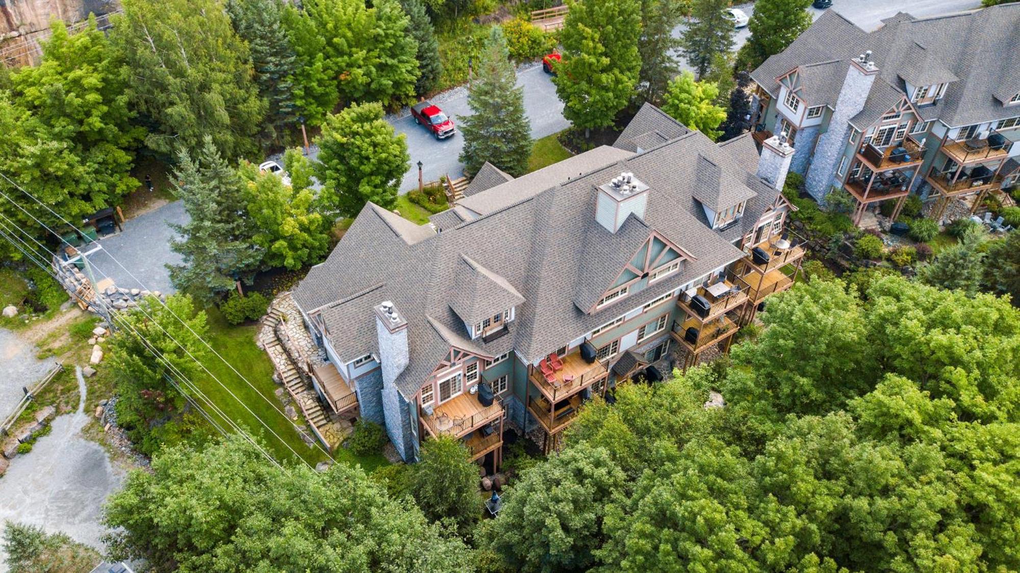 Les Falaises Tremblant - Ski Inout Condo W2Bdrs Mont-Tremblant Kültér fotó