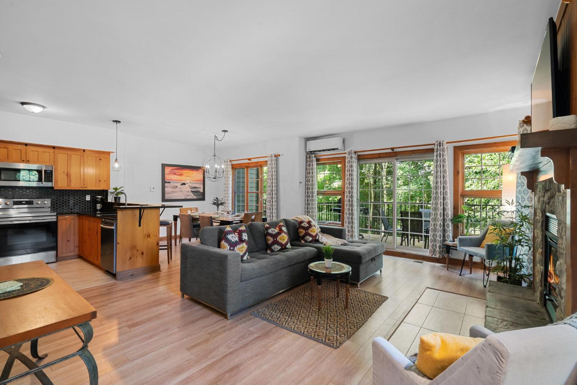 Les Falaises Tremblant - Ski Inout Condo W2Bdrs Mont-Tremblant Kültér fotó